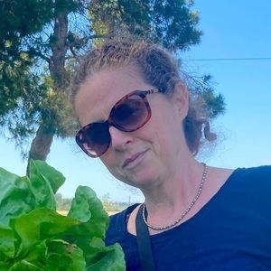 Meet your Posher, Shira